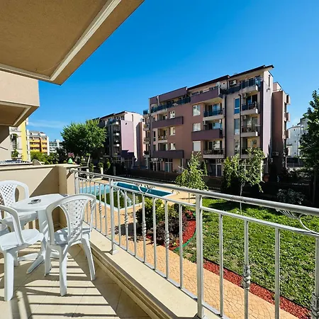 Διαμέρισμα Life Style 6 15